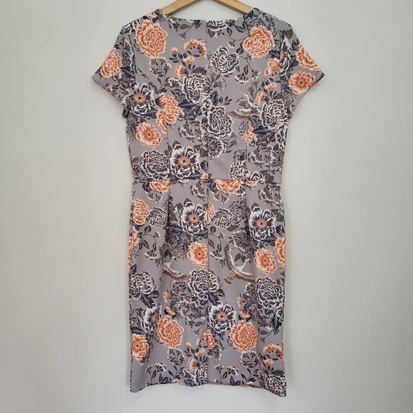 Banana Republic Floral Dress - Picture 5 of 8